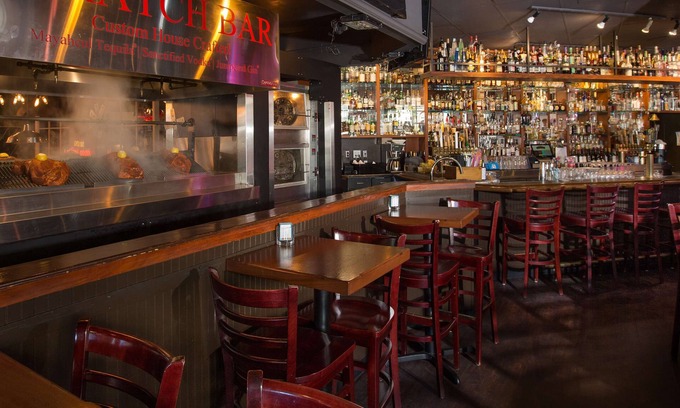 SeaTac Hotel | Highly Rated Coast Gateway Hotel with Spa and Dining Options