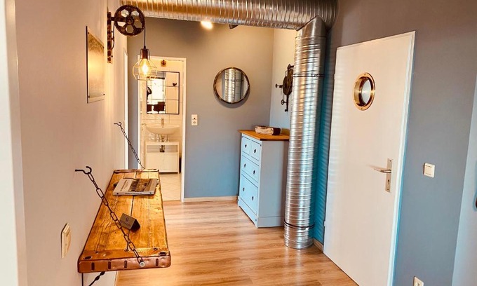 North Geestemund Apartment | Kid-Friendly COAST HOUSE River Docks with 9.2/10 Rating