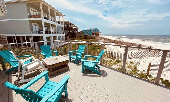 Cape San Blas House | Coastal Cabin: Beach Chic Retreat with Oceanfront Views