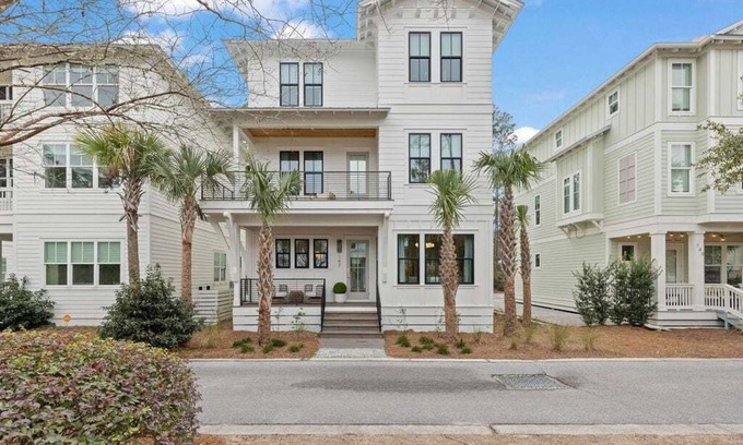 Treetop House | Coastal Charm: Luxurious 5-Bedroom Beach Retreat Between Alys & Rosemary Beach