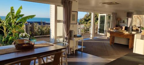 Pohara House | Coastal Elegance Awaiting You in Pohara - Rated 9/10