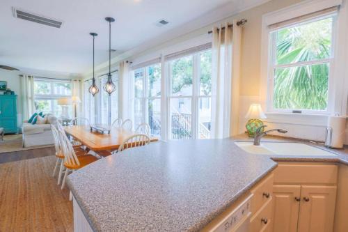 Isle of Palms House | Coastal Chic Retreat with Pool & Family-Friendly Vibes