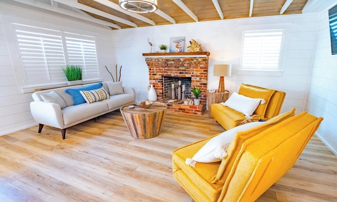 Bel Air House | Coastal Cottage Just Steps from the Beach & Family-Friendly
