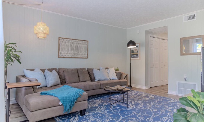 Covington House | Coastal Cottage: Family-Friendly Retreat Near Covington Square