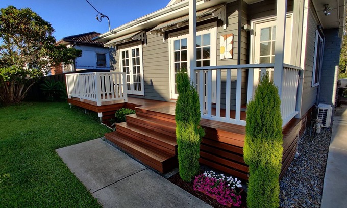 Towradgi House | Pet-Friendly Coastal Cottage with Top Guest Ratings