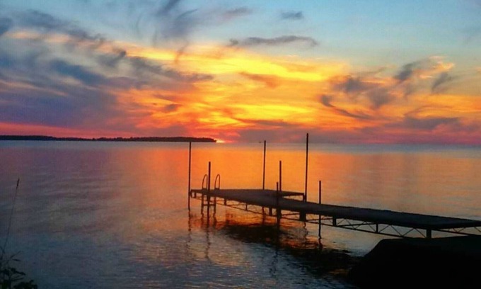 Sturgeon Bay Cottage | Secluded Coastal Cottage Resort: Guest Rated 9.8/10