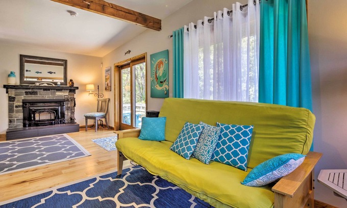 Wellfleet Cottage | Coastal Wellfleet Cottage: Oceanfront Escape Near Chipman's Cove