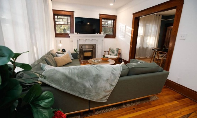 Gulfport House | Coastal Craftsman: Pet-Friendly Oasis with Ocean Views