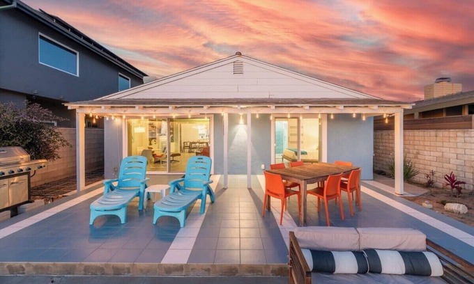 Leucadia House | Oceanfront Retreat: Family-Friendly Stay with Ocean Views