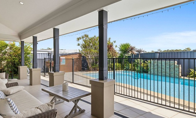 Safety Beach House | Coastal Elegance Awaits at Safety Beach. Set against the stunning backdrop of Safety Beach on the C