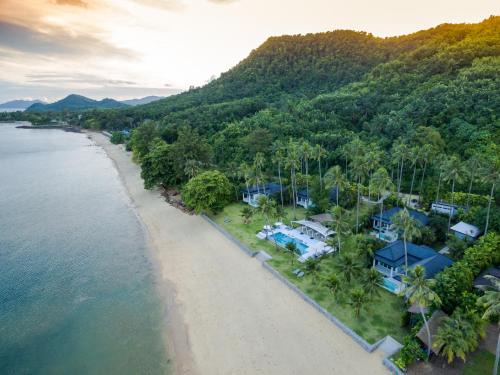 Ko Yao Villa | Exquisite Coastal Escape at Koh Yao Noi - 4-Star Retreat