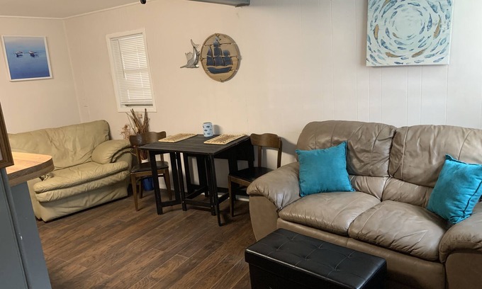 Port Mansfield Apartment | Coastal Retreat: Fishing & Duck Hunting Getaway for Families