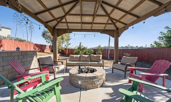 Townsite House | Coastal Haven: Pet-Friendly Beach Getaway with Spa Access