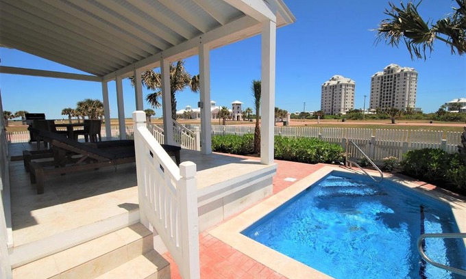 The Shores House | Coastal Home: 4-Star Haven with Pool & Child-Friendly Fun