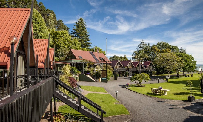 Thames Hotel | Coastal Motor Lodge