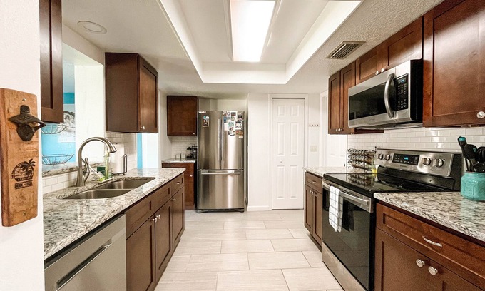 Eau Gallie Shores House | Coastal Oasis: Cozy 2-Bedroom Retreat Near the Beach