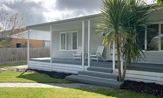 Inverloch House | Oceanfront Escape at Coastal On Kenneth Inverloch