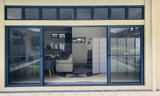 Green Point Apartment | Idyllic Coastal Retreat with Ocean View & Pool Near Avoca