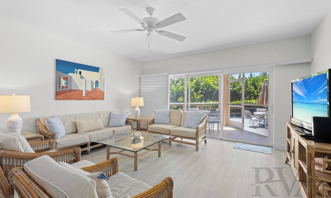 Bay Isles Condo | Cozy Sea Twig Condo: 2 BR Retreat on Longboat Key