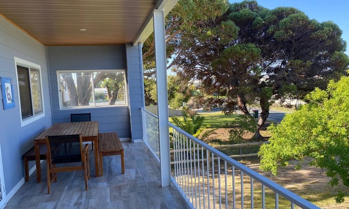 Lancelin House | Coastal Sol - Guest Rated 10/10 with Pool & Family Fun