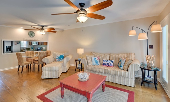 Murrells Inlet House | Top-Rated Coastal Vacation Rental Near Huntington Beach