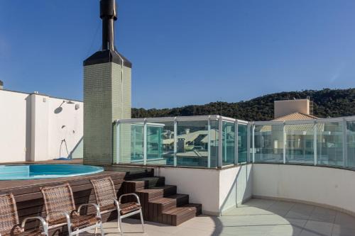 Ingleses Norte Apartment | Indulge in Elegance at Cobertura with Private Pool