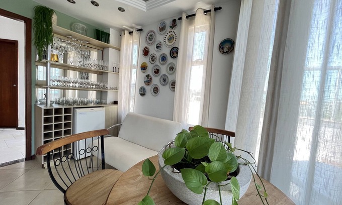 Braga Apartment | Braga Cover with Pool: Oceanfront Retreat for Families