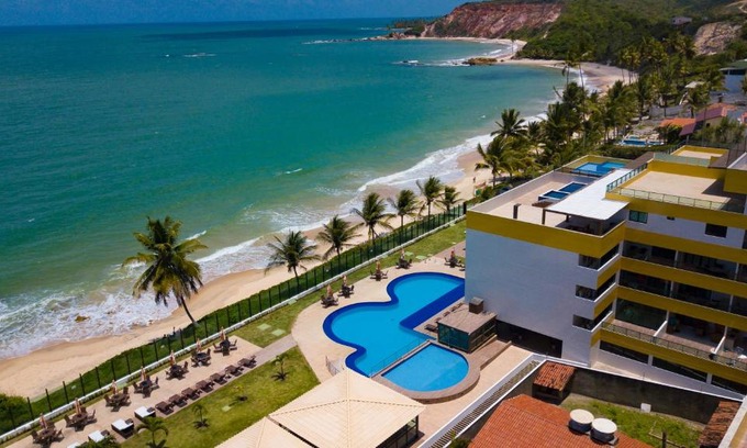 Conde Apartment | Oceanfront Cobertura e Flat Tabatinga - 4-Star Escape