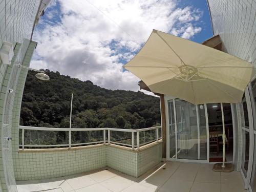 Praia Grande Apartment | Perfect Family Retreat in Ubatuba with Ocean Views