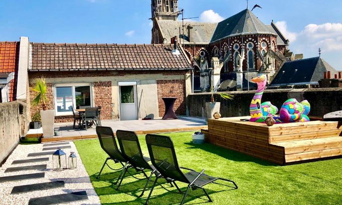 Calais Apartment | Discover Family-Friendly Comfort at La Maison Des Secrets