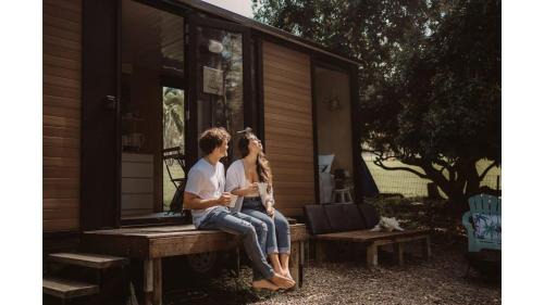 Palmwoods House | Explore Cockatoo Cabin: Highly Rated Getaway Awaits