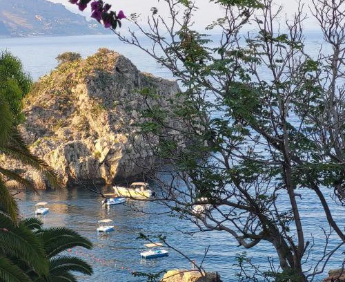 Mazzaro Apartment | COCO Apartments Taormina