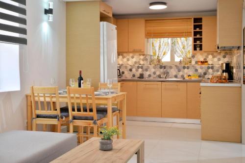 Poros Apartment | Indulge in Coco Luxury Apartments - Rated 9.9 by Guests