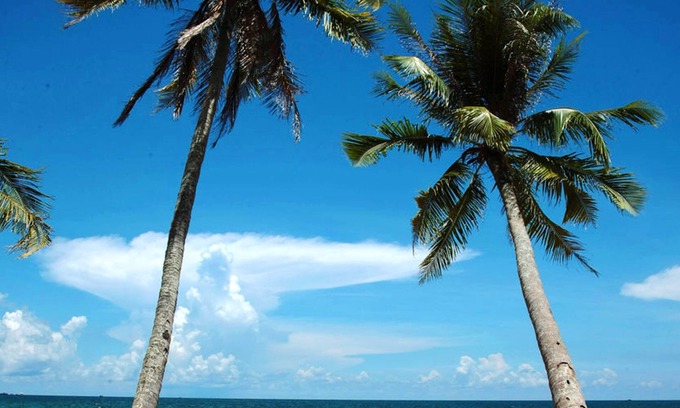 Ong Lang Hotel | Discover Coco Palm Beach Resort & Spa with Ocean Views