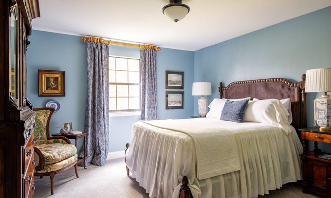 Franklin Condo | Convenient Stay Steps from Downtown Franklin Attractions