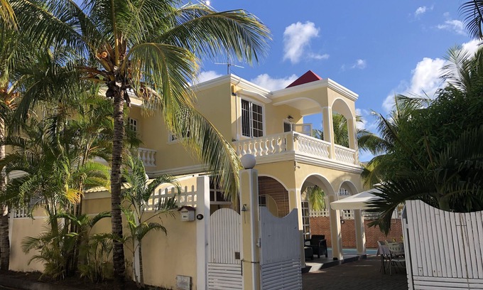 Pereybere Villa | Relax at Coco Villa, Just 10 Minutes from Pereybere Beach