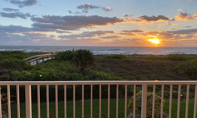 Cocoa Beach Condo | Oceanfront Cocoa Beach Condo with Breathtaking Views