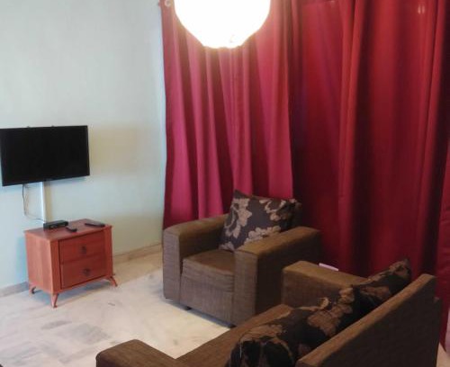 Tanjung Tanah Merah Apartment | Oceanfront Cocobay Resort: Family-Friendly Retreat Awaits