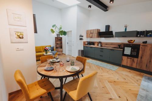 Lehrensteinsfeld Apartment | Cocohaus