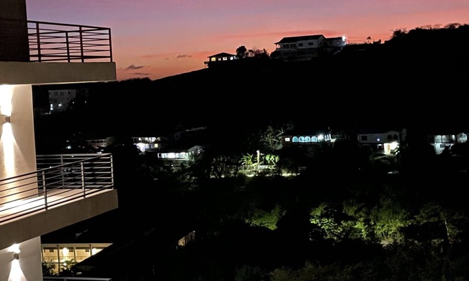 The Lime Apartment | Unforgettable Stays at CocoMood Original with Spa & Hot Tub