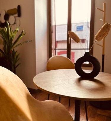 Joigny Apartment | Family-Friendly Cocon Bois-Joly with Outstanding Reviews