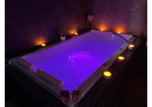 Le Barcares Apartment | Exceptional Te Dua Room with Private Spa and Hot Tub