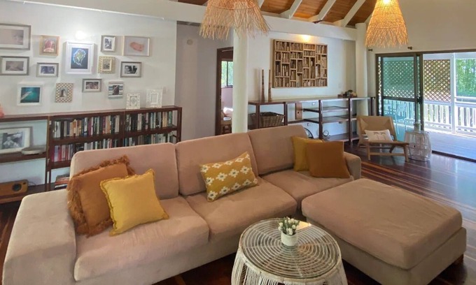 Cooloola Cove House | Coconut Cottage Bush retreat with coastal vibe.