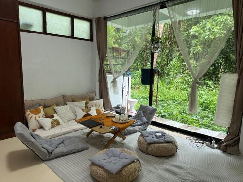 Hin Hong House | Budget-Friendly Coconut Lane House for Your Next Getaway