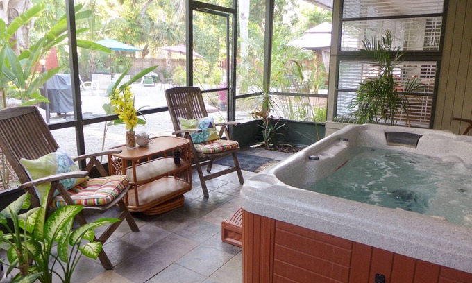 Altamont Manor Apartment | Guest Rated: 9.8 at Coconut Palm Apt with Ocean View!