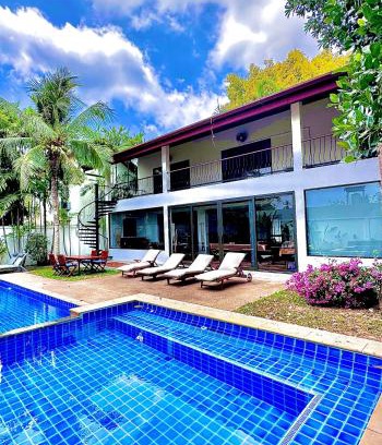 Rawai Villa | Elegant Coconut Palms Villa with Private Pool in Rawai