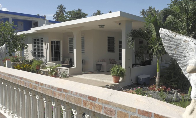 Guaniquilla Villa | Coconuts, Waves, Hammock, Relaxation.In front of Beach, Not 8 min