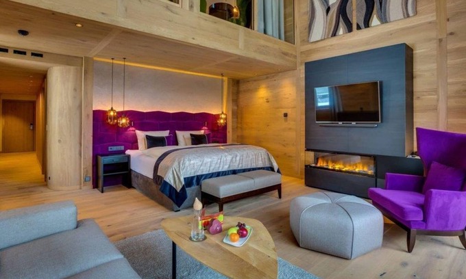 Maurach House | Relax at Cocoon Spa Chalet: Your Alpine Retreat Awaits