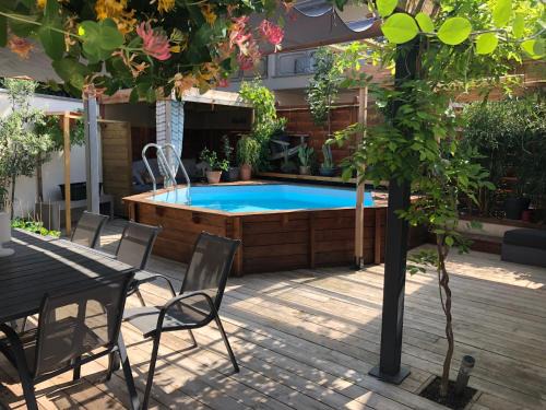 Rumersheim-le-Haut Apartment | Cozy Oceanfront Retreat with Pool & Pet-Friendly Options