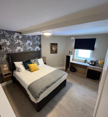 Templemore House | Discover Codladh Sámh: Family-Friendly with Kitchen Access